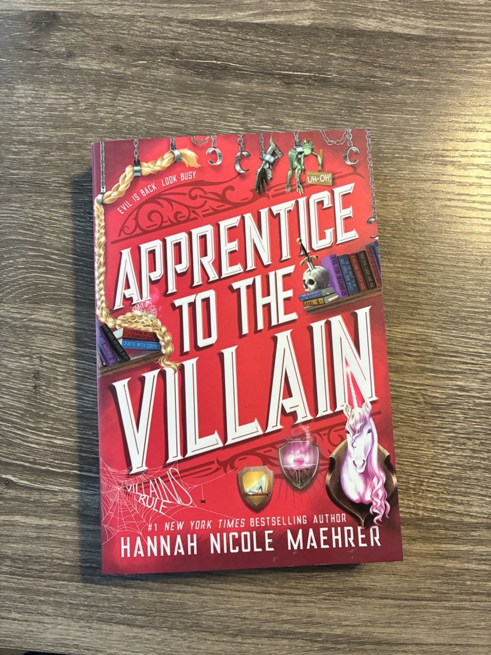 Apprentice to the Villain by Hannah Nicole Maehrer